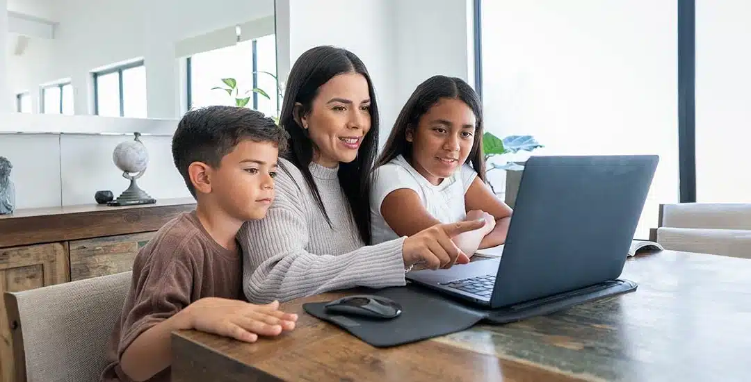 10 estrategias para involucrarte y potenciar la educación de tus hijos
