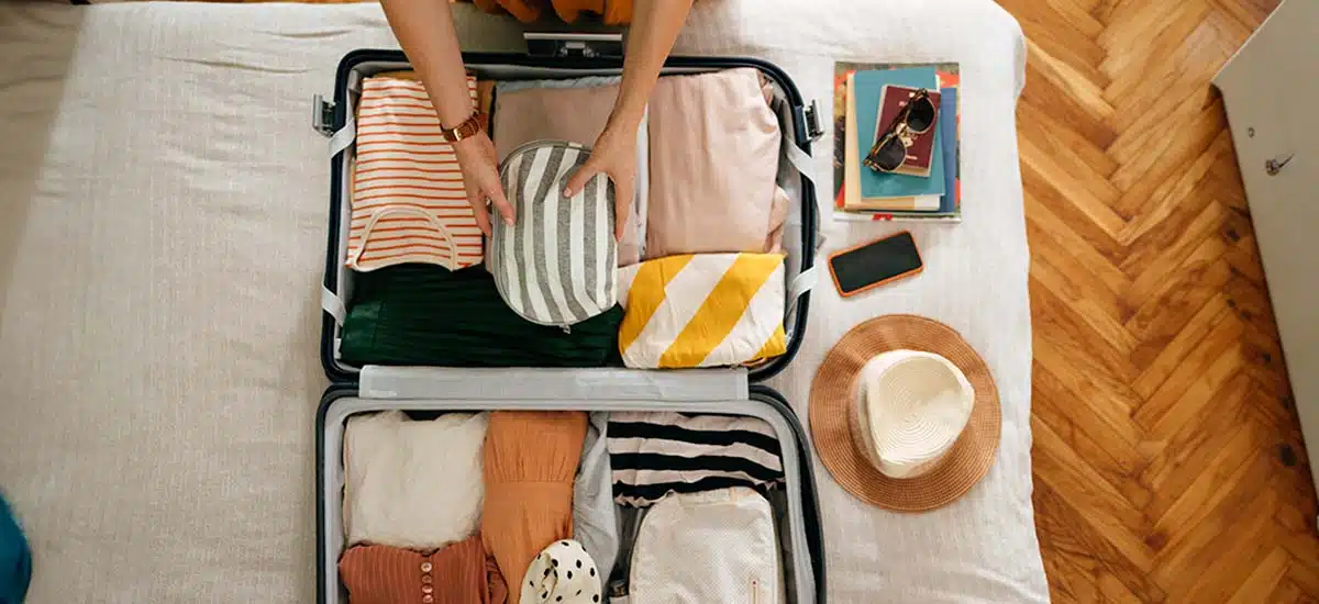 ahorra espacio maleta viaje seguro viajes