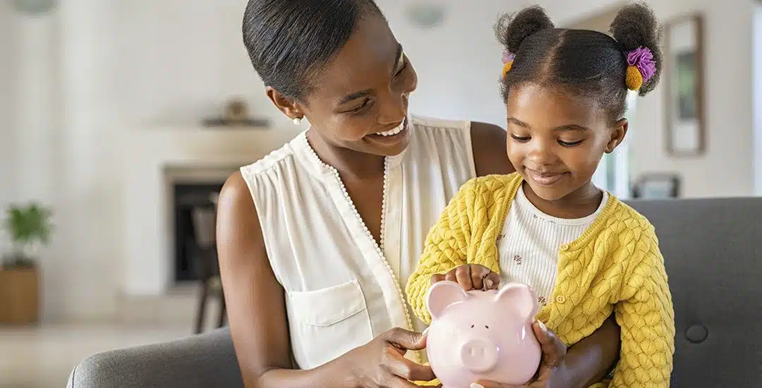 Aprende cómo enseñar educación financiera para niños