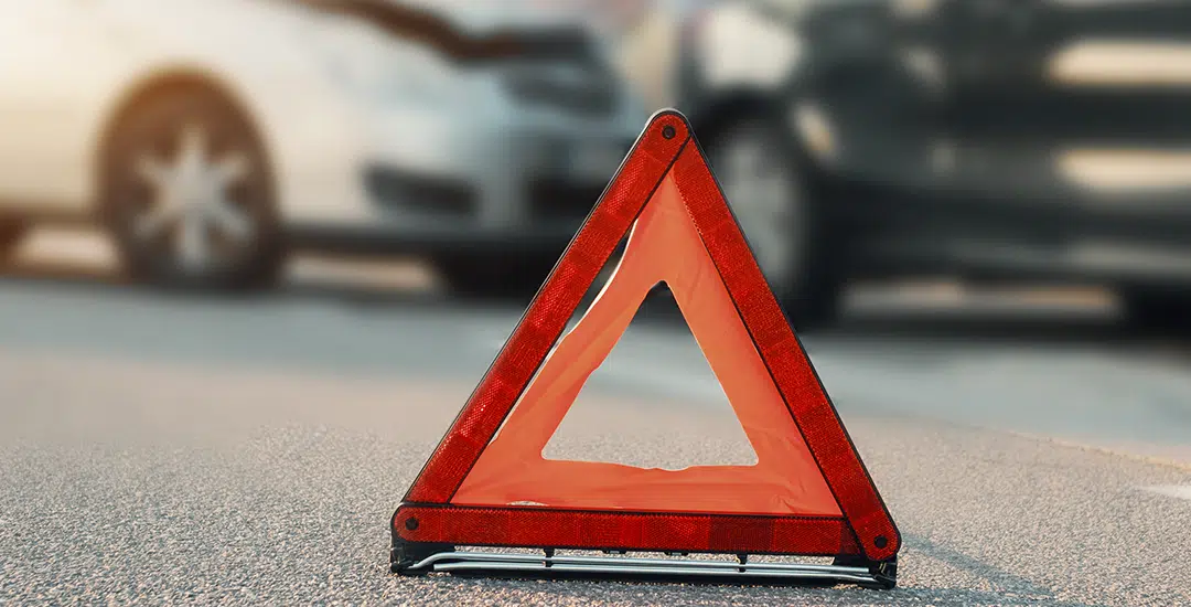 ¿Cuáles son las causas más comunes de accidentes vehiculares y cómo prevenirlos?