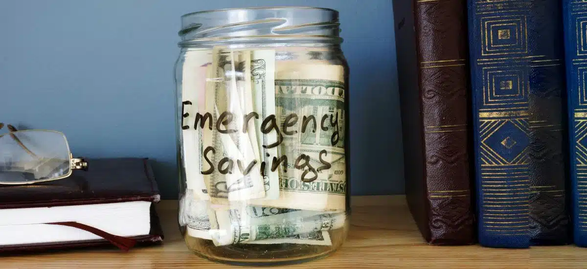 ¿Qué es un fondo de emergencias y como un seguro puede complementarlo?
