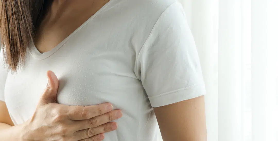 Guía para realizar un autoexamen de mamas de manera segura