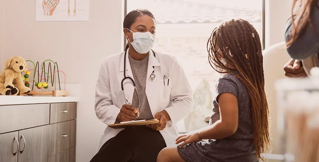 Inicio de clases: cinco chequeos médicos para cuidar la salud de tus hijos